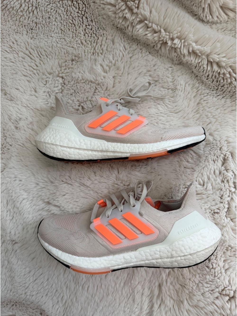 Adidas Ultraboost Running Shoes Beige with Neon Orange Stripes Size 7.5